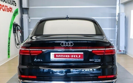 Audi A8, 2019 год, 7 389 000 рублей, 5 фотография