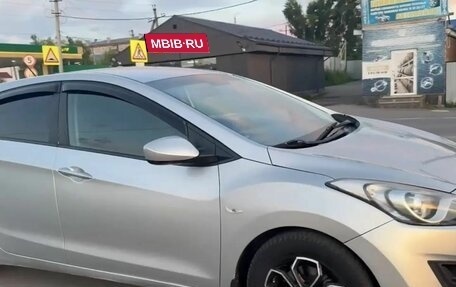 Hyundai i30 II рестайлинг, 2014 год, 920 000 рублей, 3 фотография