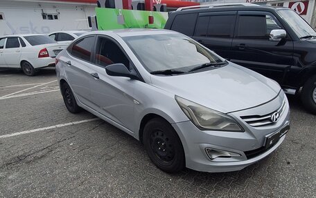 Hyundai Solaris II рестайлинг, 2014 год, 450 000 рублей, 1 фотография