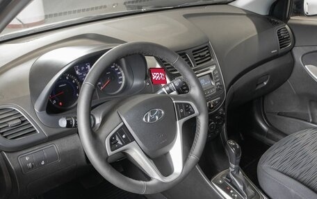 Hyundai Solaris II рестайлинг, 2015 год, 1 167 500 рублей, 5 фотография