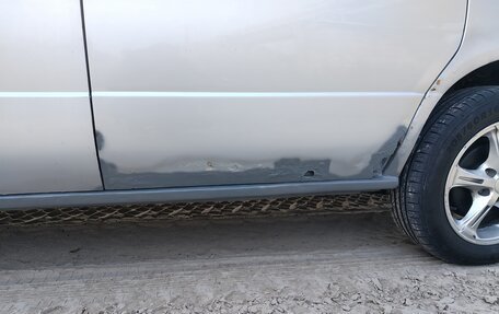 Nissan Serena II, 2001 год, 419 990 рублей, 10 фотография