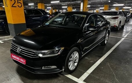 Volkswagen Passat B8 рестайлинг, 2019 год, 2 220 000 рублей, 2 фотография