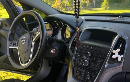 Opel Astra J, 2012 год, 830 000 рублей, 10 фотография