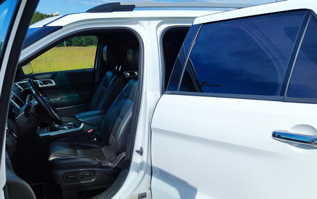 Ford Explorer VI, 2013 год, 2 150 000 рублей, 24 фотография