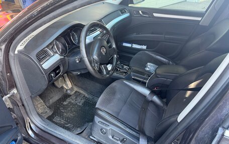 Skoda Superb III рестайлинг, 2013 год, 850 000 рублей, 7 фотография