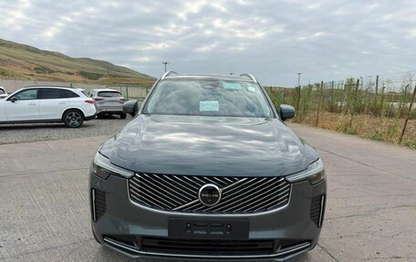Volvo XC90 II рестайлинг, 2026 год, 10 990 000 рублей, 2 фотография