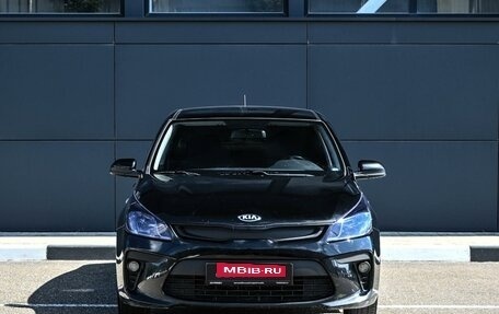 KIA Rio IV, 2018 год, 1 379 000 рублей, 3 фотография