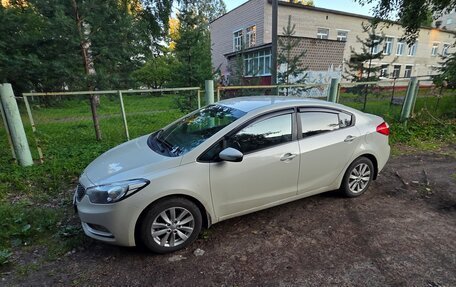 KIA Cerato III, 2013 год, 950 000 рублей, 2 фотография