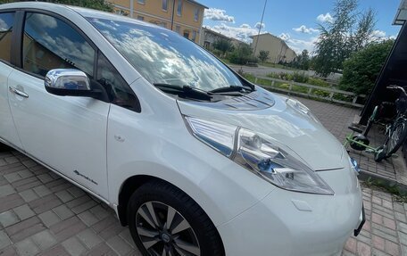 Nissan Leaf I, 2015 год, 1 500 000 рублей, 4 фотография