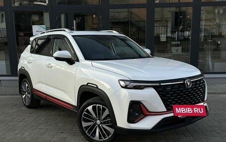 Changan CS35 Plus, 2024 год, 1 850 000 рублей, 2 фотография