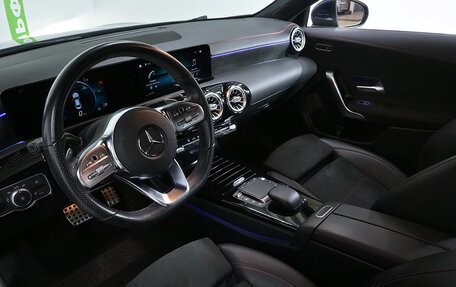 Mercedes-Benz CLA, 2020 год, 2 870 000 рублей, 7 фотография