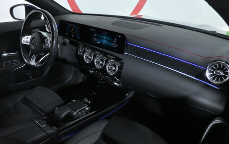 Mercedes-Benz CLA, 2020 год, 2 870 000 рублей, 9 фотография