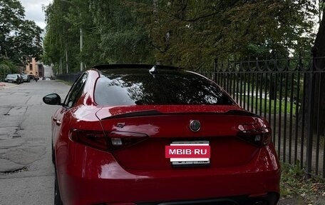Alfa Romeo Giulia II, 2020 год, 2 950 000 рублей, 3 фотография