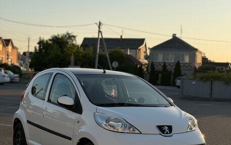 Peugeot 107 I рестайлинг, 2007 год, 390 000 рублей, 2 фотография
