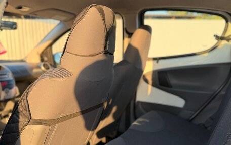 Peugeot 107 I рестайлинг, 2007 год, 390 000 рублей, 10 фотография