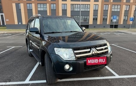 Mitsubishi Pajero IV, 2008 год, 1 850 000 рублей, 9 фотография