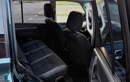 Mitsubishi Pajero IV, 2008 год, 1 850 000 рублей, 23 фотография
