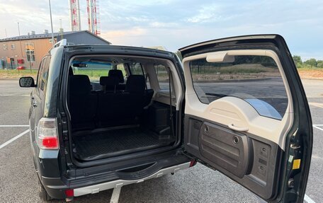 Mitsubishi Pajero IV, 2008 год, 1 850 000 рублей, 19 фотография
