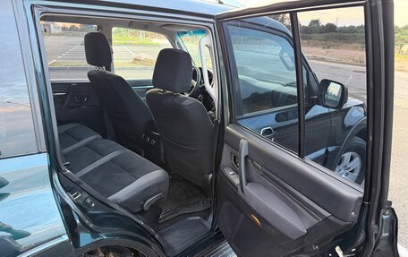 Mitsubishi Pajero IV, 2008 год, 1 850 000 рублей, 20 фотография