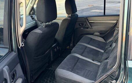 Mitsubishi Pajero IV, 2008 год, 1 850 000 рублей, 16 фотография
