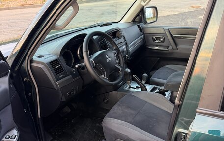 Mitsubishi Pajero IV, 2008 год, 1 850 000 рублей, 27 фотография