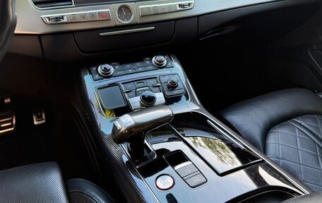 Audi S8, 2013 год, 4 000 000 рублей, 22 фотография