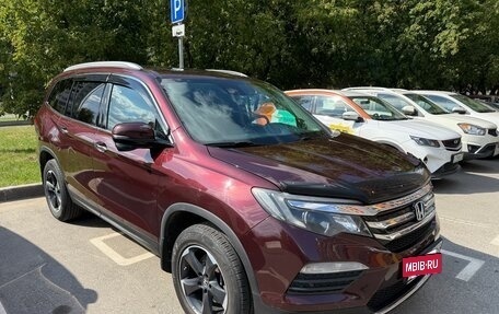 Honda Pilot III рестайлинг, 2016 год, 3 300 000 рублей, 3 фотография