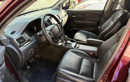 Honda Pilot III рестайлинг, 2016 год, 3 300 000 рублей, 13 фотография