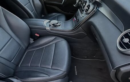 Mercedes-Benz GLC, 2017 год, 2 700 000 рублей, 14 фотография