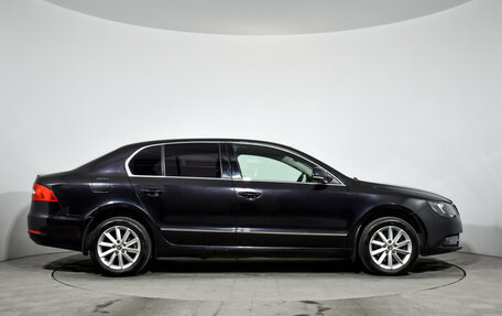 Skoda Superb III рестайлинг, 2015 год, 1 180 000 рублей, 4 фотография