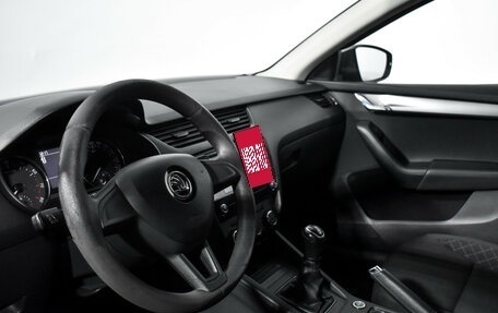 Skoda Octavia, 2017 год, 1 290 000 рублей, 9 фотография