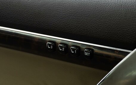 Toyota Land Cruiser 200, 2008 год, 3 049 000 рублей, 25 фотография