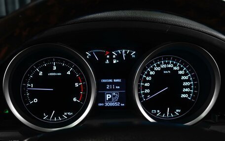 Toyota Land Cruiser 200, 2008 год, 3 049 000 рублей, 19 фотография