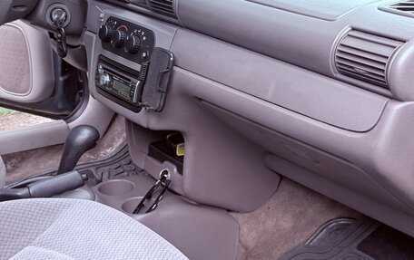 Dodge Stratus II, 2004 год, 480 000 рублей, 15 фотография