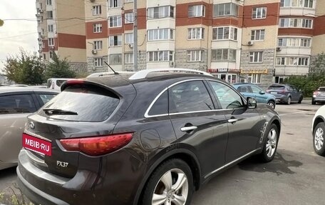 Infiniti FX II, 2010 год, 1 750 000 рублей, 7 фотография