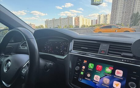Volkswagen Tiguan II, 2018 год, 2 200 000 рублей, 7 фотография