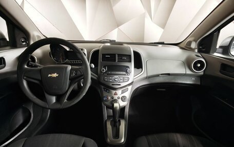 Chevrolet Aveo III, 2014 год, 595 000 рублей, 14 фотография