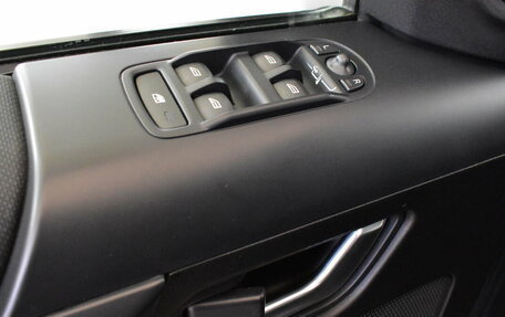 Land Rover Freelander II рестайлинг 2, 2011 год, 1 190 000 рублей, 10 фотография