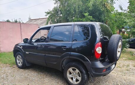 Chevrolet Niva I рестайлинг, 2016 год, 650 000 рублей, 9 фотография