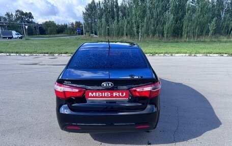 KIA Rio III рестайлинг, 2014 год, 730 000 рублей, 2 фотография