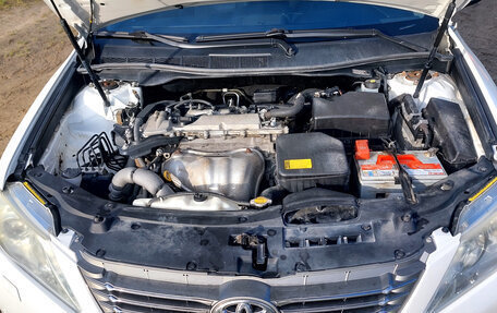 Toyota Camry, 2012 год, 1 700 000 рублей, 13 фотография