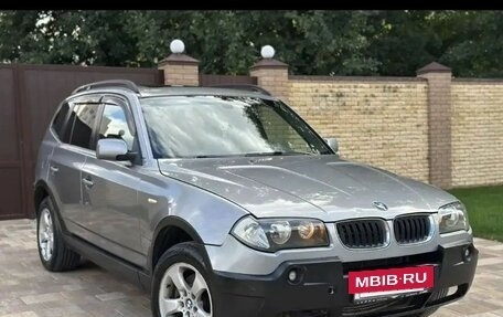 BMW X3, 2004 год, 710 000 рублей, 3 фотография