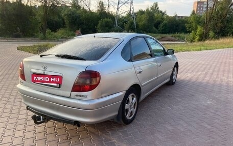 Toyota Avensis III рестайлинг, 2002 год, 350 000 рублей, 4 фотография