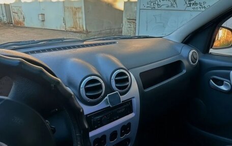 Renault Logan I, 2011 год, 395 000 рублей, 12 фотография