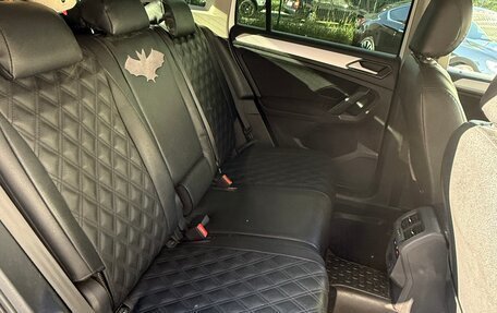 Volkswagen Tiguan II, 2018 год, 2 400 000 рублей, 6 фотография