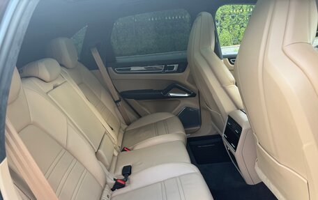 Porsche Cayenne III, 2018 год, 7 500 000 рублей, 8 фотография