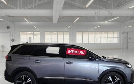 Peugeot 5008 II, 2023 год, 2 369 000 рублей, 3 фотография