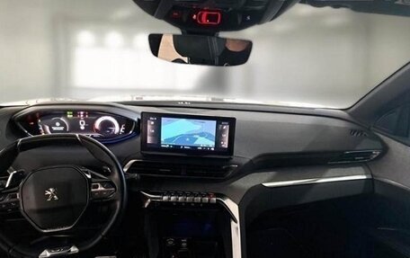 Peugeot 5008 II, 2023 год, 2 369 000 рублей, 11 фотография