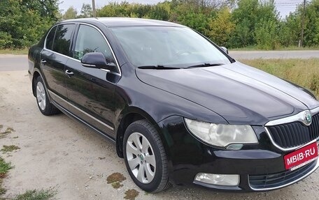 Skoda Superb III рестайлинг, 2011 год, 930 000 рублей, 4 фотография