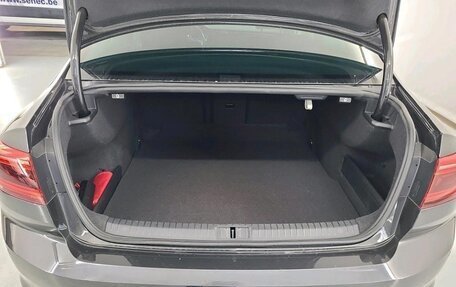 Volkswagen Passat B8 рестайлинг, 2020 год, 2 179 000 рублей, 9 фотография